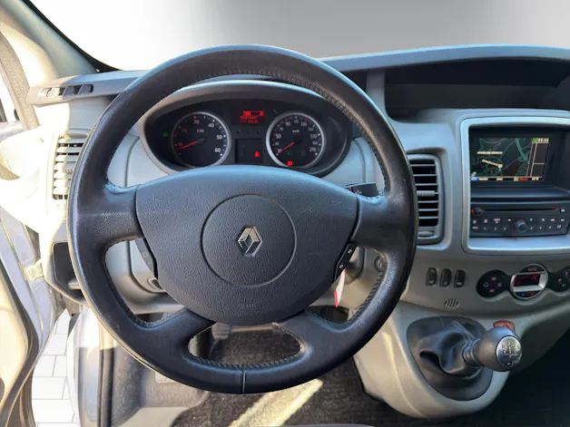 RENAULT Trafic Kombi Grand Passenger 2.0 dCi 114 Auth.