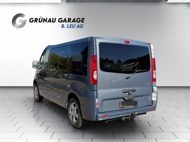 RENAULT Trafic Kombi Grand Passenger 2.0 dCi 114 Auth.