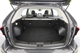 https://vehicle.imgix.net/4487140/a761e7ce-c903-4db6-b2ce-3c0005f4e1d7.jpg