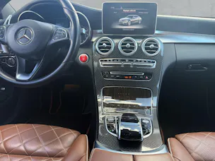 MERCEDES-BENZ C-Klasse W205 C 200 AMG Line 4matic 8 (CH)