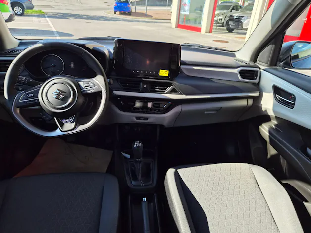 Suzuki Swift 1.2 Piz Sulai Hybrid 4x4
