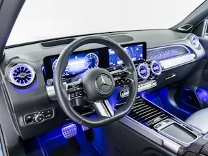 MERCEDES-BENZ GLB 220 d 4MATIC