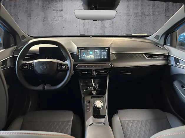 MG 3 1.5 Hybrid Luxury