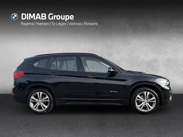 BMW X1 18d Sport Line xDrive F48 (CH) AHK