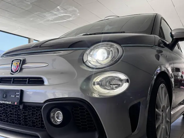 FIAT 695 C Abarth 1.4 T-Jet 180 Rivale