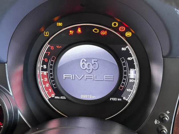 FIAT 695 C Abarth 1.4 T-Jet 180 Rivale