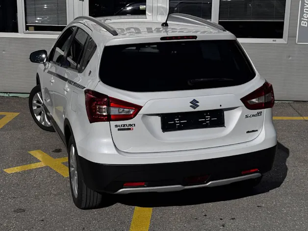 Suzuki SX4 S-Cross 1.4 T Piz Sulai 4x4