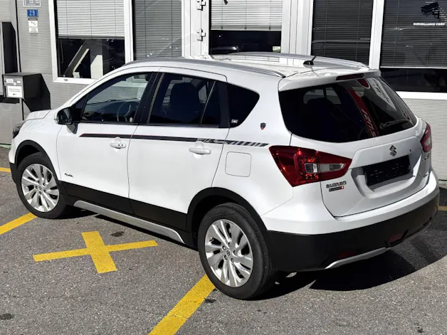 Suzuki SX4 S-Cross 1.4 T Piz Sulai 4x4