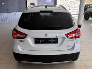 Suzuki SX4 S-Cross 1.4 T Piz Sulai 4x4