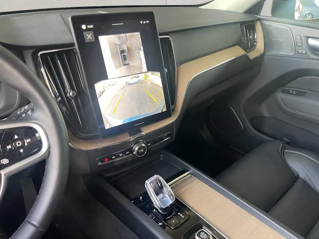 VOLVO XC60 2.0 T8 TE Plus Dark eAWD
