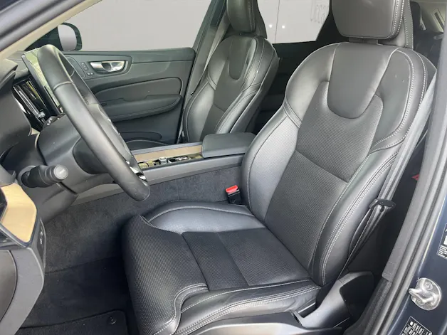 VOLVO XC60 2.0 T8 TE Plus Dark eAWD