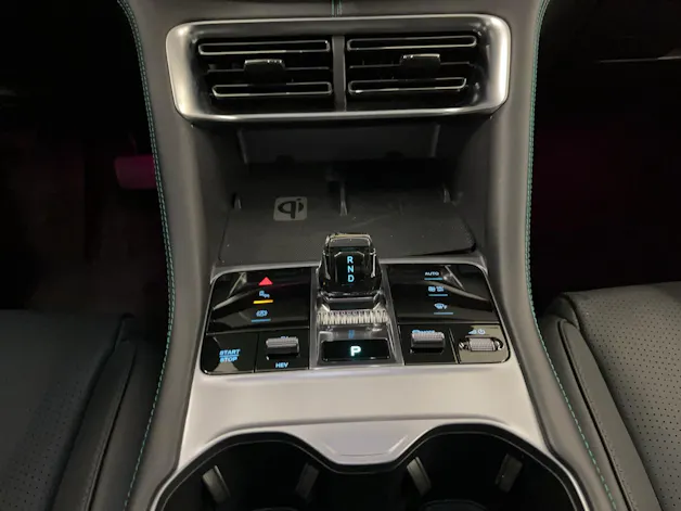 BYD Seal U DM-i Design AWD