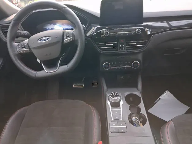 FORD Kuga 2.5 Hybrid ST-Line X 4x4