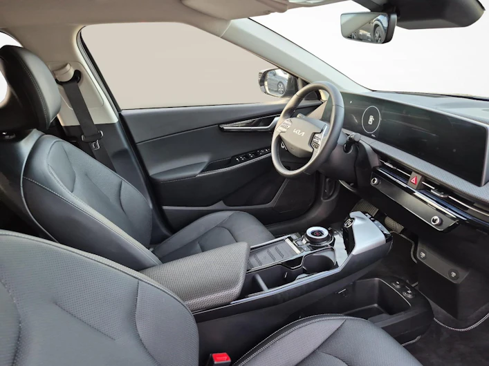 image du véhicule KIA EV6