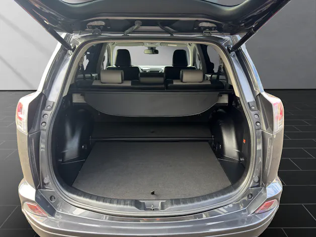 Toyota RAV4 2.5 HSD Sol Premium