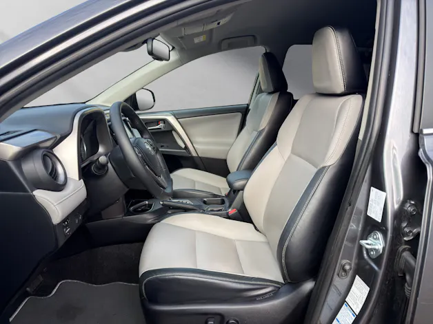 Toyota RAV4 2.5 HSD Sol Premium