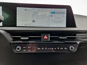 https://vehicle.imgix.net/4487408/2e40fd07-a70d-4c07-8e0d-4966a4cf6fc1.jpg