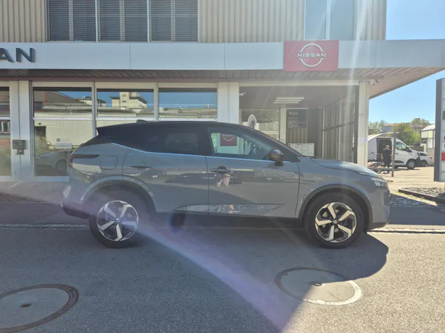 NISSAN Qashqai 1.3 DIG-T 158 N-Connecta