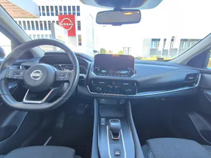 NISSAN Qashqai 1.3 DIG-T 158 N-Connecta