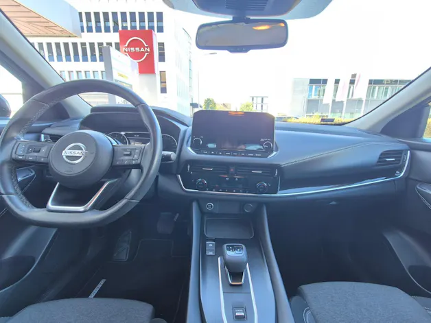 NISSAN Qashqai 1.3 DIG-T 158 N-Connecta