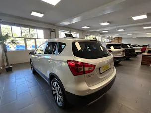 Suzuki SX4 S-Cross 1.4 T Piz Sulai Top Hybrid 4x4