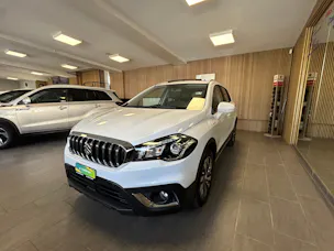 Suzuki SX4 S-Cross 1.4 T Piz Sulai Top Hybrid 4x4