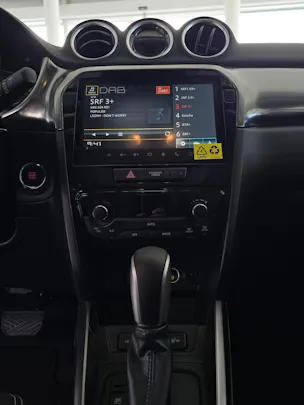 Suzuki Vitara 1.4 T Piz Sulai Top Hybrid 4x4