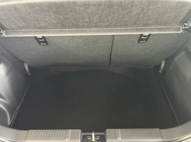 Suzuki Swift 1.2 Sakura Hybrid 4x4