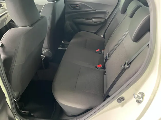 Suzuki Swift 1.2 Sakura Hybrid 4x4
