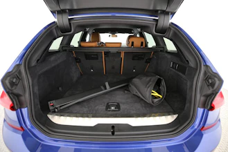 https://vehicle.imgix.net/4487545/22ac7a68-d0e8-4443-ad90-2efff401beba.jpg