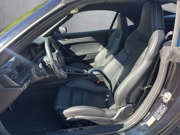 PORSCHE 911 Cabriolet 3.6 Carrera 4 GTS PDK