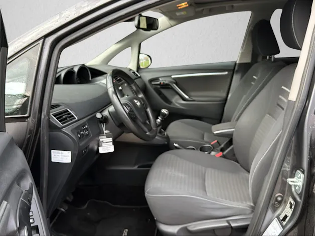 Toyota Verso 1.8 VVT-i Limited Edition 7P