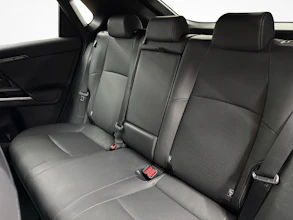 https://vehicle.imgix.net/4487673/bf1dc26b-4afd-40d7-b404-00e28a8f745e.jpg