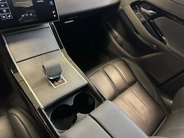 Land Rover Range Rover Evoque 1.5 T 300e S