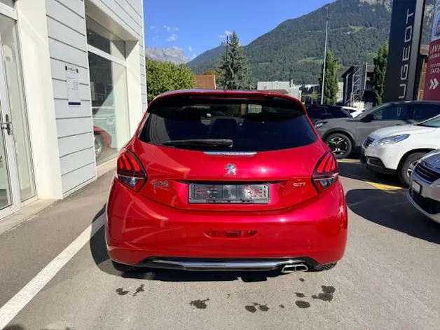 PEUGEOT 208 1.6 Turbo GTi