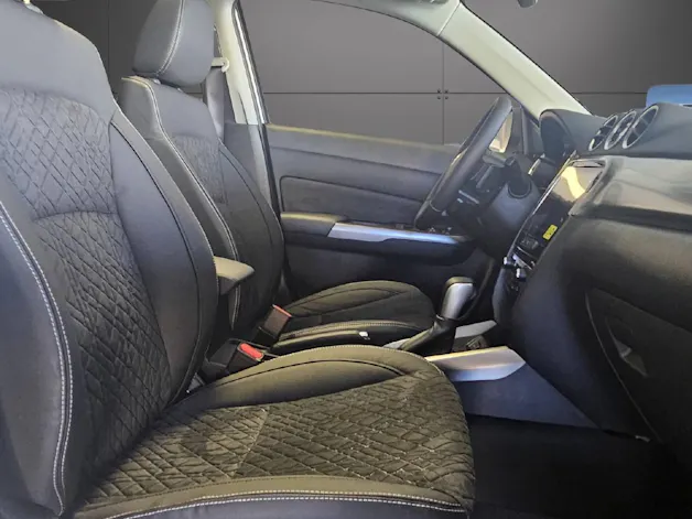 Suzuki Vitara 1.4 T Piz Sulai Top Hybrid 4x4