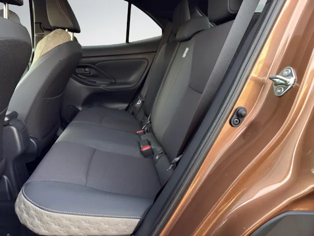 Toyota Yaris Cross 1.5 VVT-i HSD Premium AWD-i
