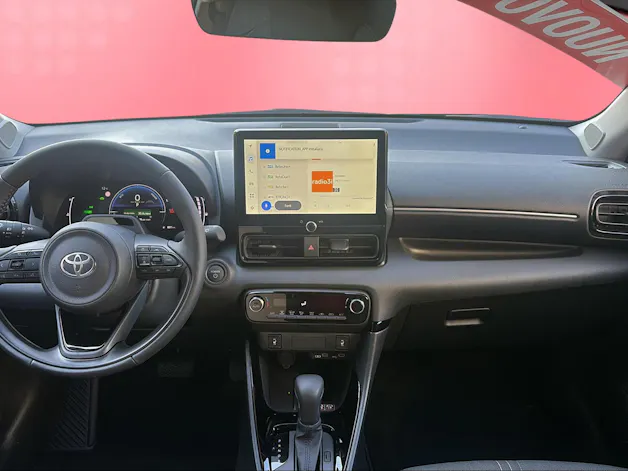 Toyota Yaris 1.5 VVT-i HSD Trend