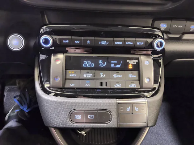 HYUNDAI Inster 49 kWh Electric Origo