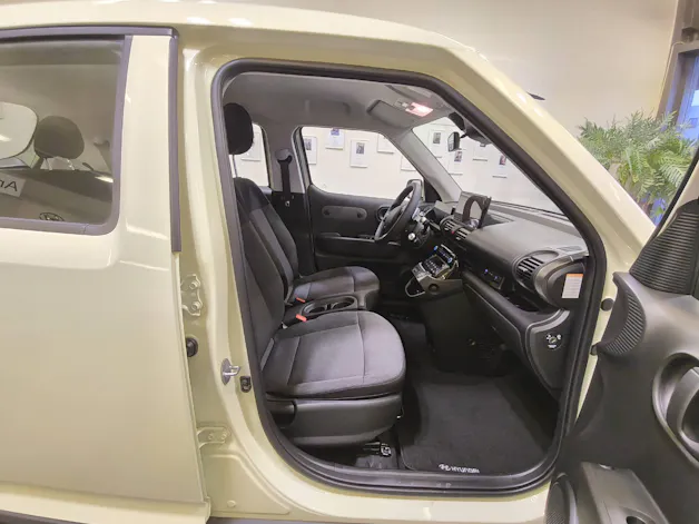 HYUNDAI Inster 49 kWh Electric Origo