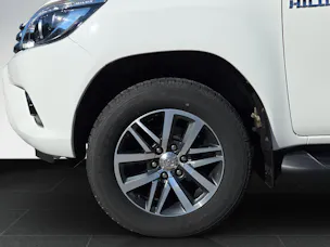 Toyota Hilux Double Cab.-Pick-up 2.4 D-4D 170 Sol Premium