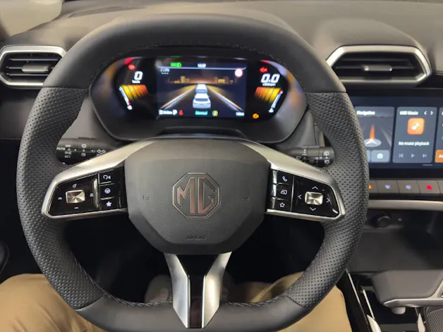 MG ZS 1.5 Hybrid+ Luxury