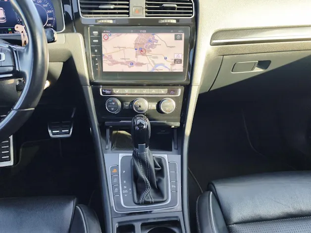 VW Golf VII 2.0 TSI R DSG 4motion