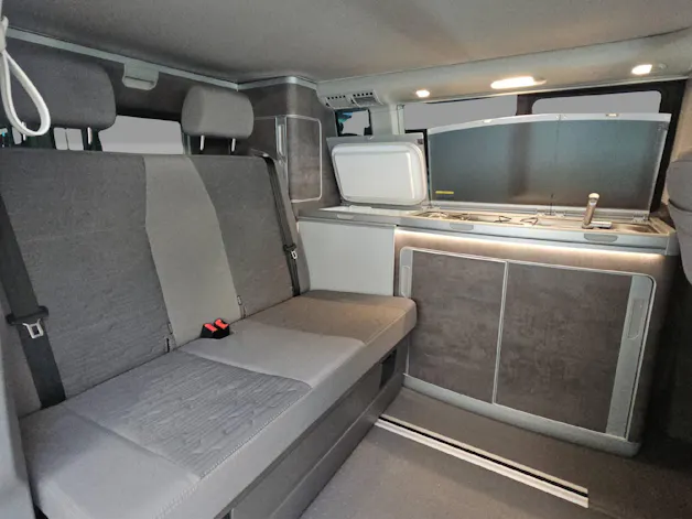 VW T6.1 California 3000 2.0 TDI 204 Ocean Edition Liberty DSG 4m