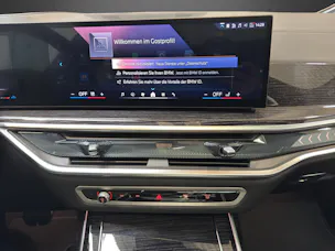 BMW X7 G07 40d xDrive SAG