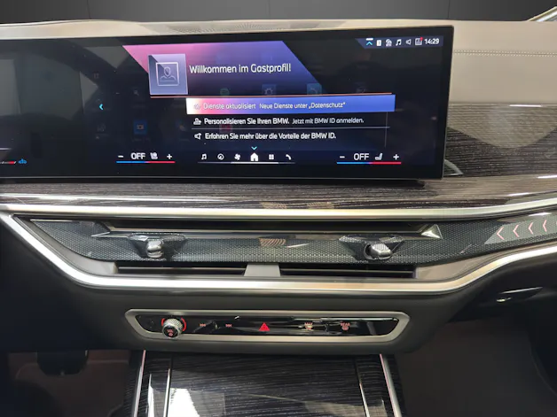 BMW X7 G07 40d xDrive SAG