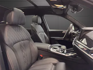 BMW X7 G07 40d xDrive SAG
