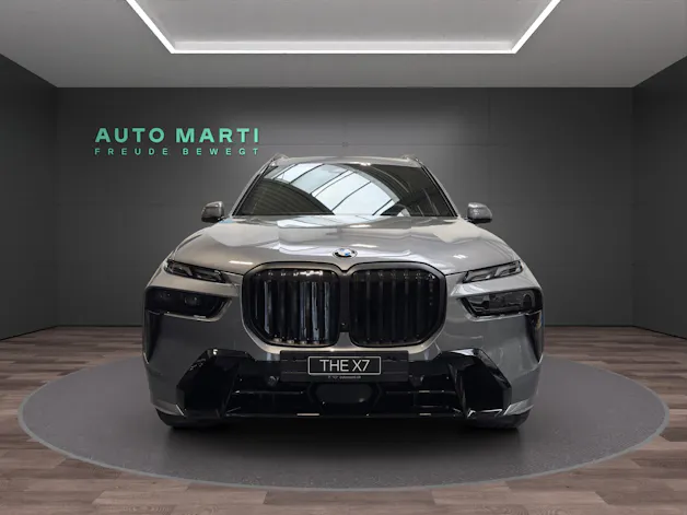 BMW X7 G07 40d xDrive SAG