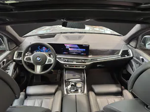 BMW X7 G07 40d xDrive SAG