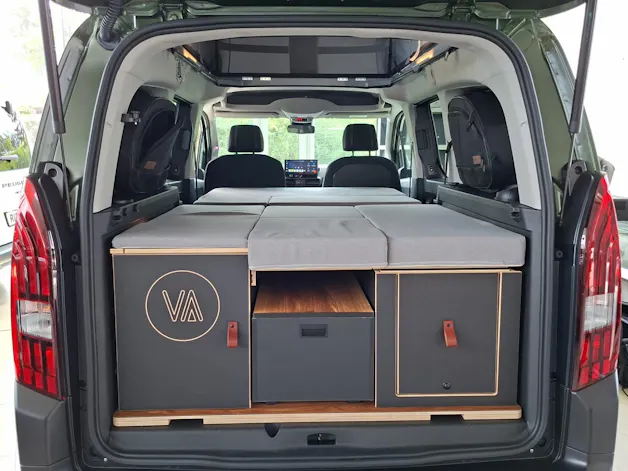 PEUGEOT Vanderer one Rifter Long 1.5 BlueHDi 130 Allure